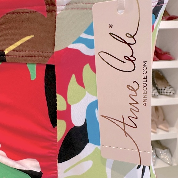 NWT Anne Cole floral tankini bathing suit top sz 32C/34B - Picture 4 of 5